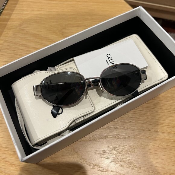 Celine Metal Oval CL40235U - Picture 1 of 6